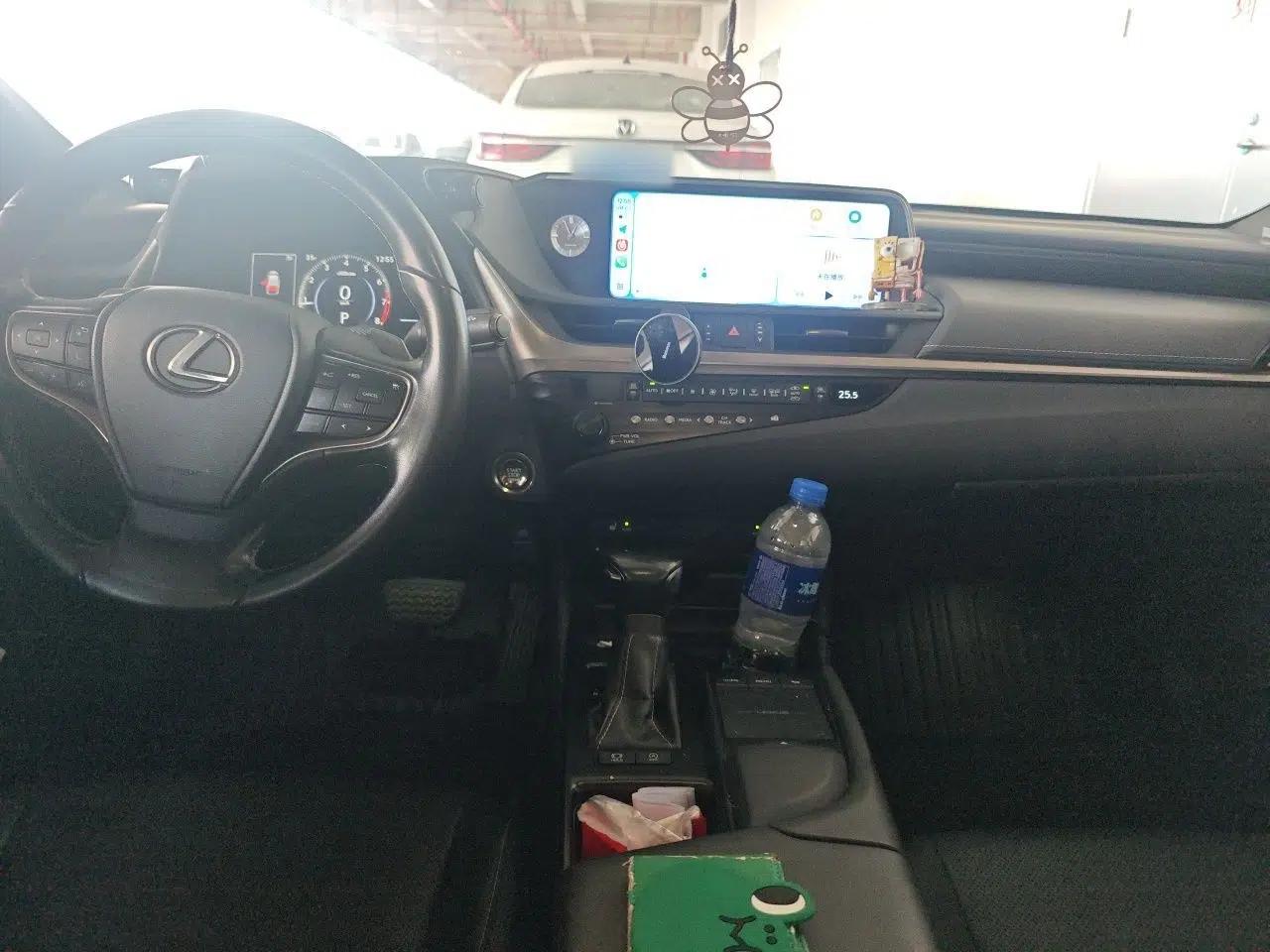 Lexus ES 2020 200 Excellence Edition — миниатюра 9