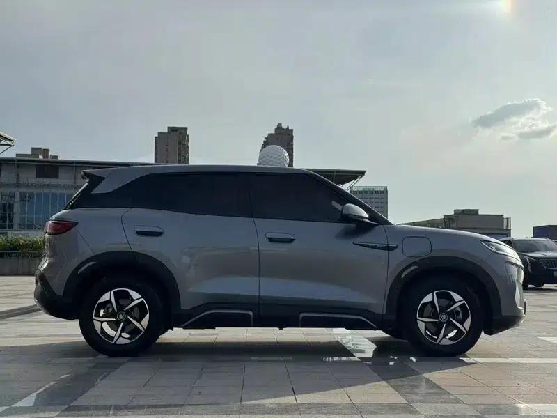 Yuan UP 2024 Model 401KM Super Edition — миниатюра 8