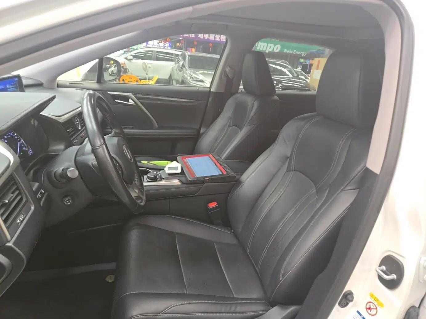 Lexus RX 2016 300 4x4 Elegant Edition China V-standard — миниатюра 22