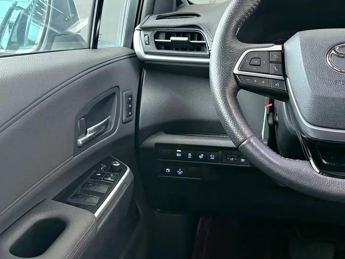 2023 Grevia 2.5L Hybrid Flagship VIP Edition — миниатюра 17