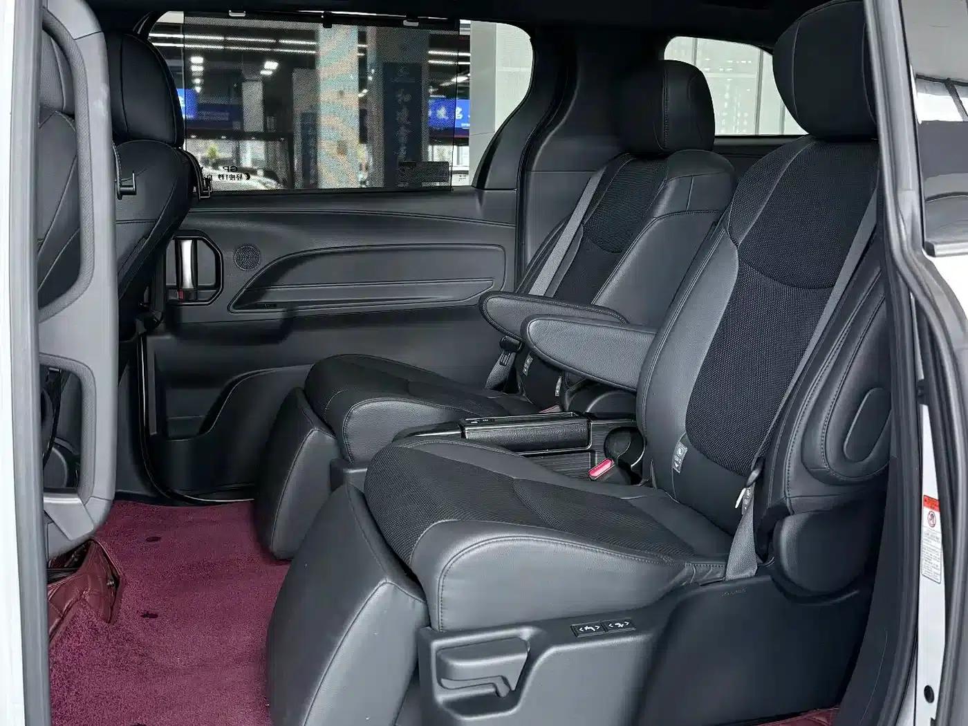 2023 Grevia 2.5L Hybrid Flagship VIP Edition — миниатюра 8