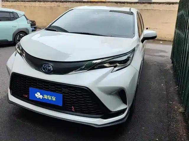 2023 Grevia 2.5L Hybrid Comfort Edition