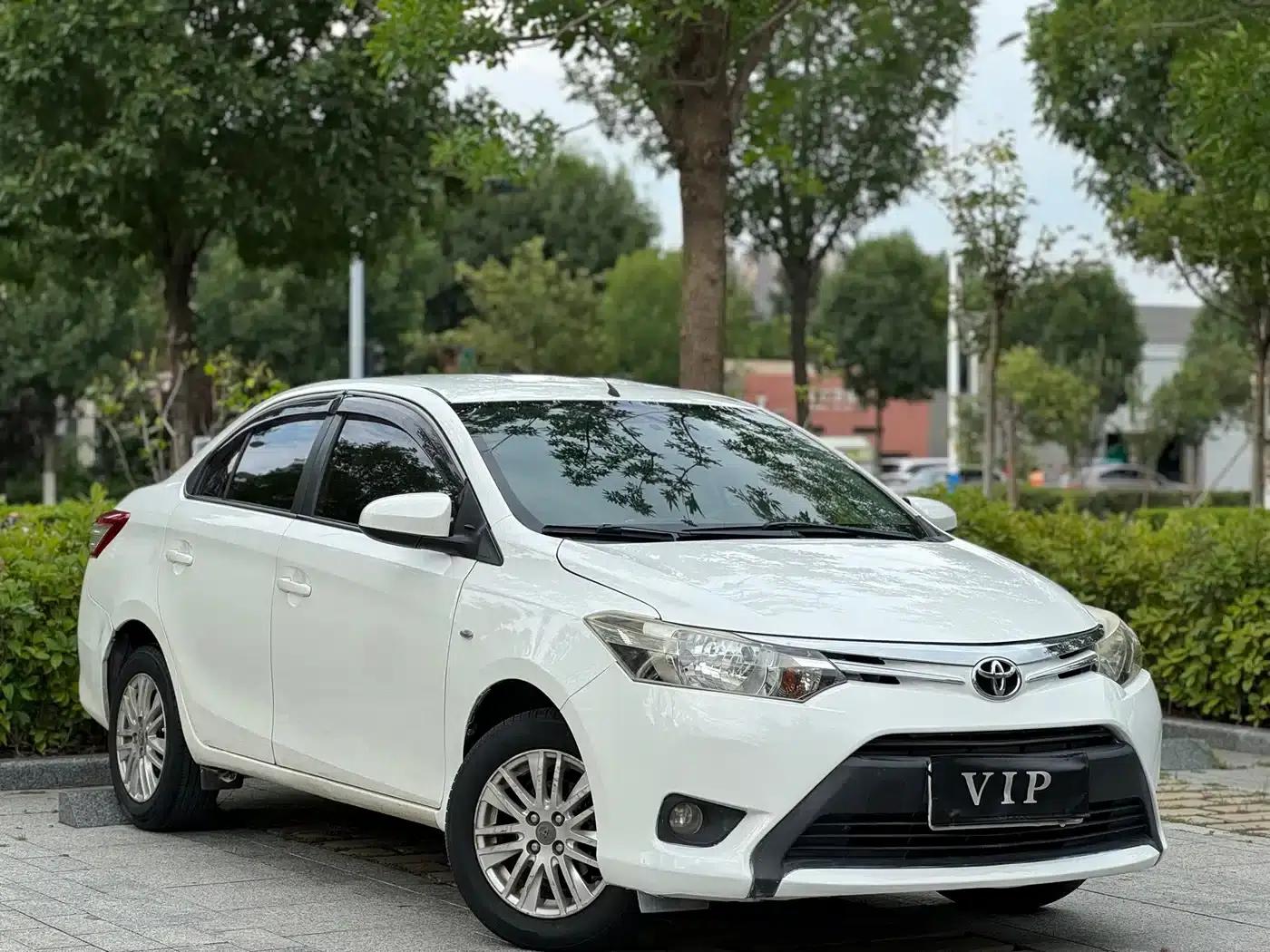 Vios 2014 1.5L Automatic Smart Edition — миниатюра 3