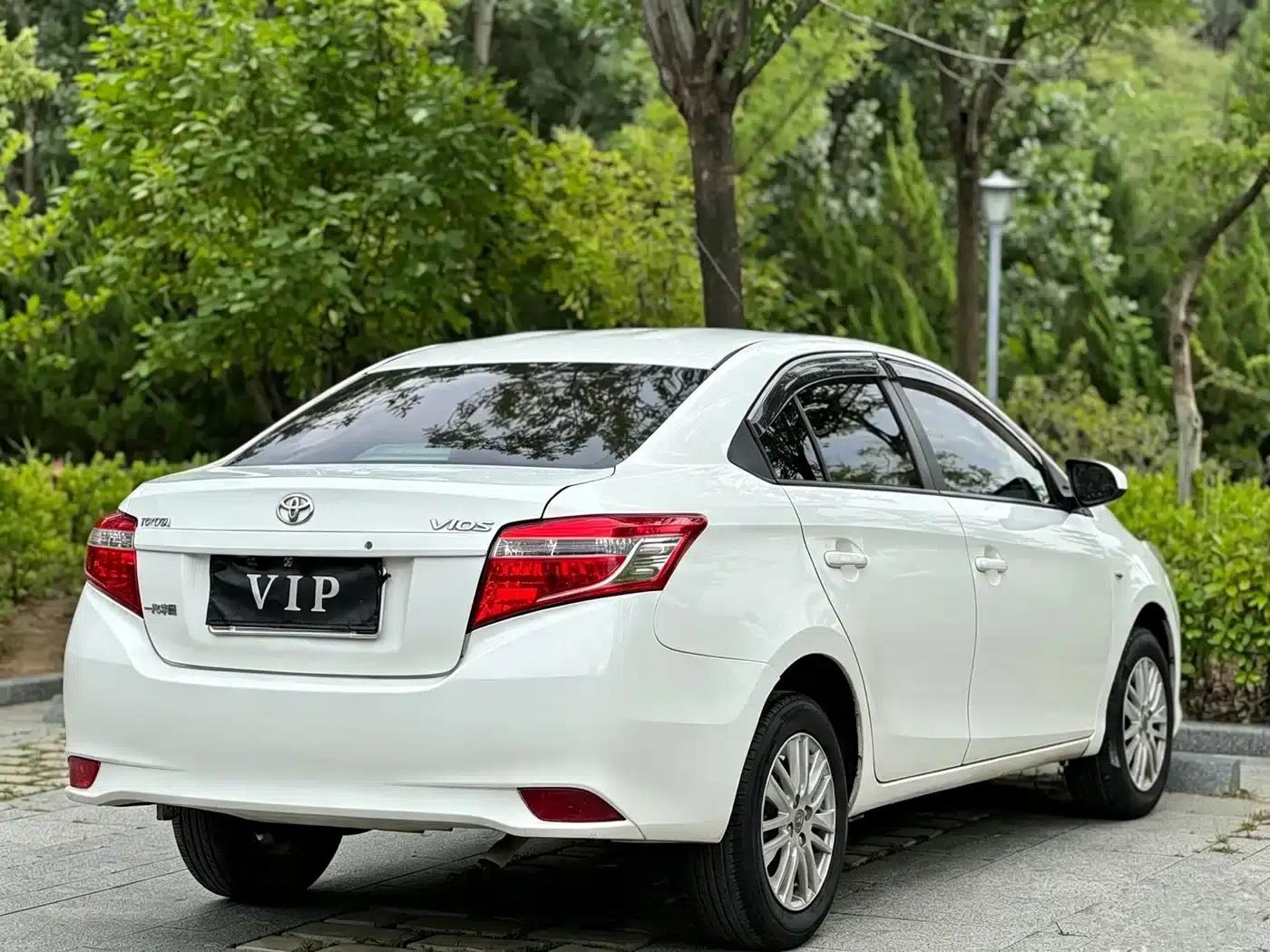 Vios 2014 1.5L Automatic Smart Edition — миниатюра 9