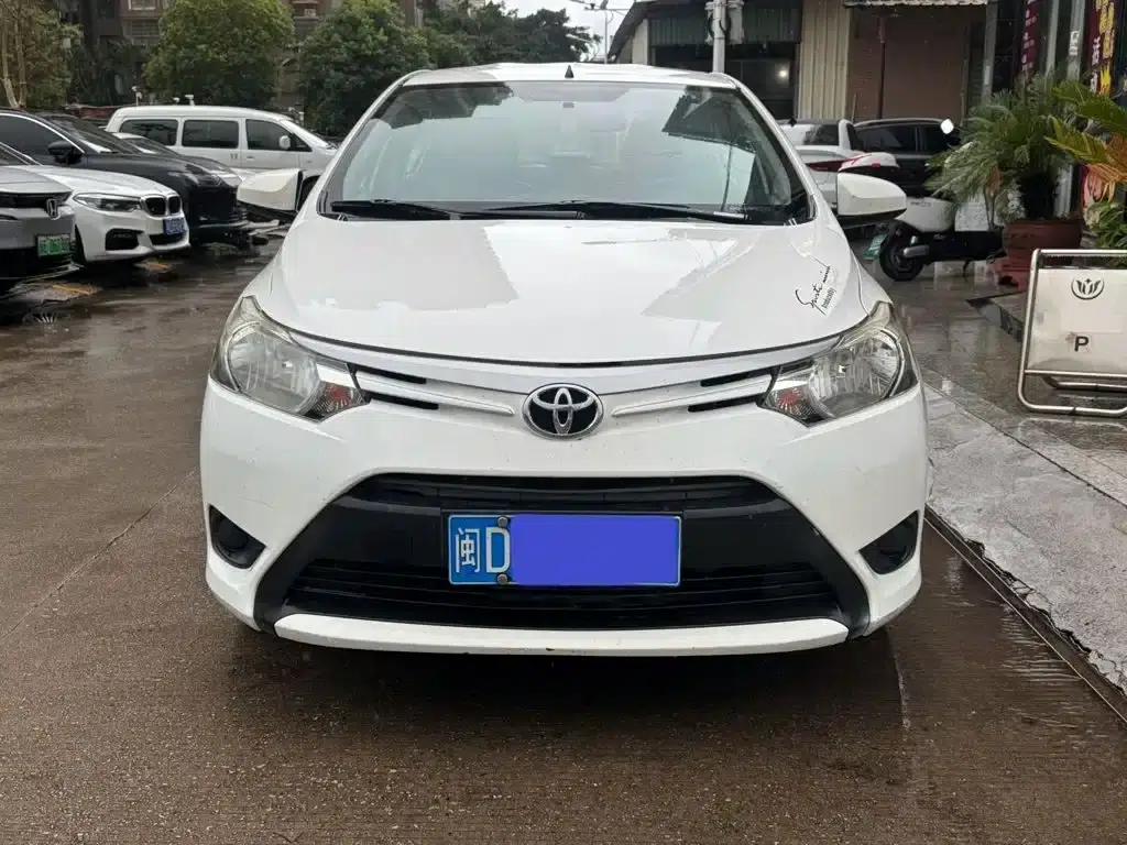 Vios 2014 1.3L Manual Value Edition — миниатюра 2