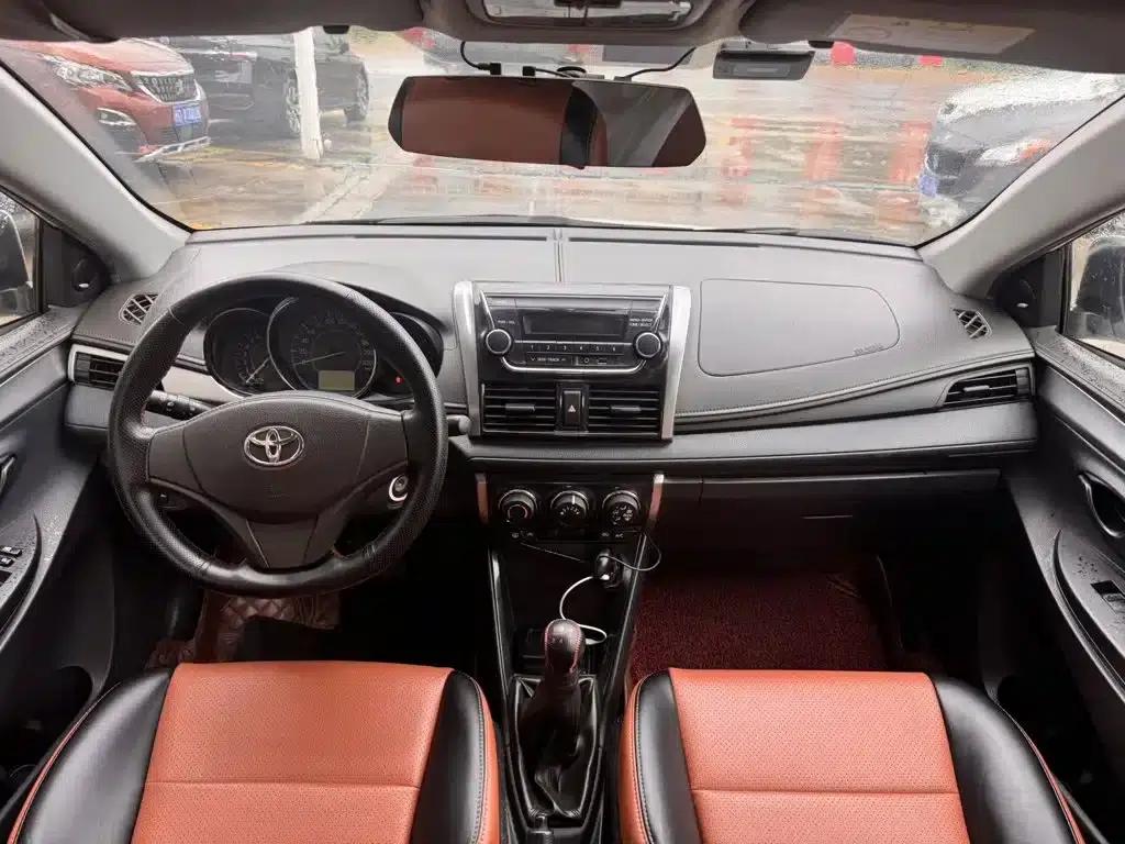 Vios 2014 1.3L Manual Value Edition — миниатюра 6