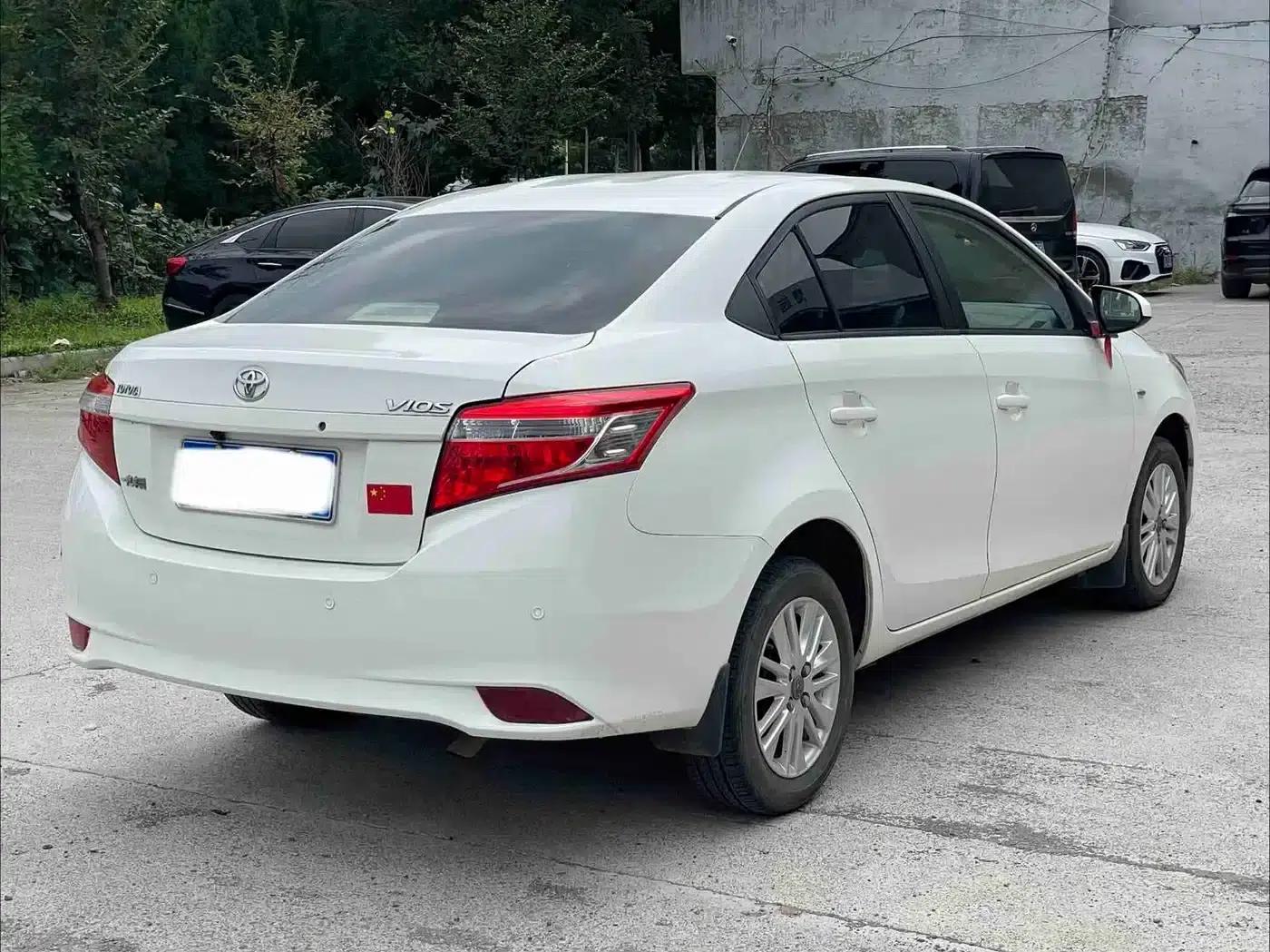 Vios 2016 1.5L Automatic Smart Star Edition — миниатюра 3