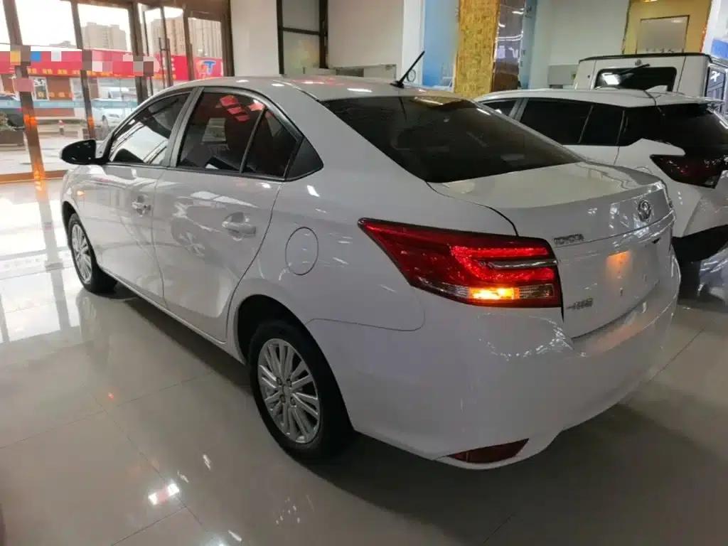 Vios 2019 1.5L CVT Adventure Edition — миниатюра 5