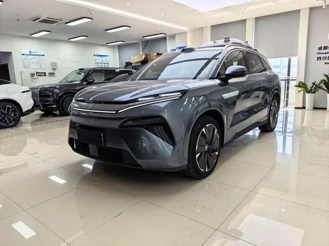 Tang L DM 2025 DM-p 175KM 4WD Drone Player Edition
