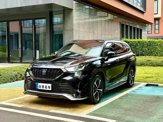 Crown Land Cruiser 2023 2.5L HEV 4WD Luxury Edition