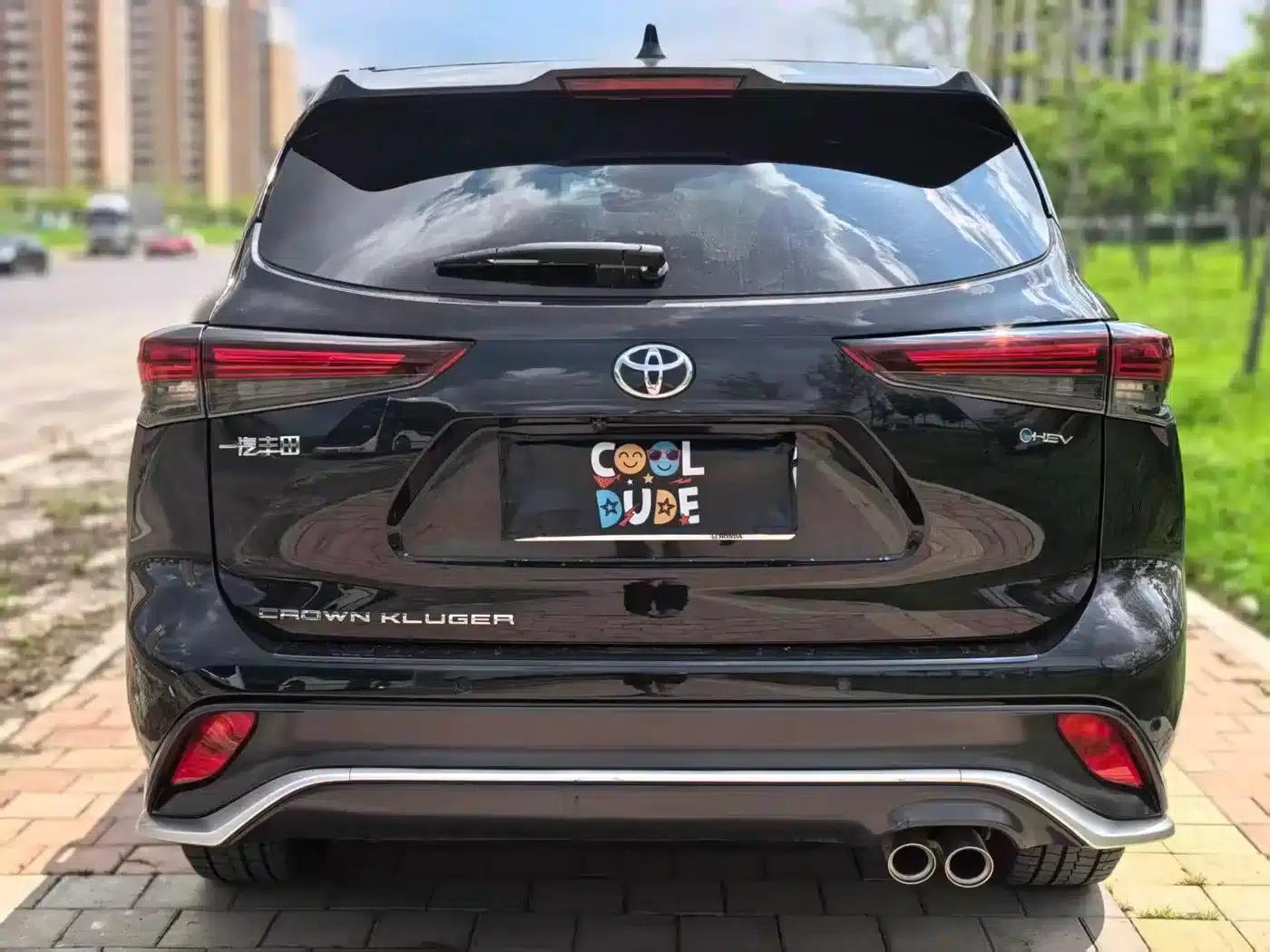 Crown Land Cruiser 2024 2.5L HEV 4WD Premium Edition — миниатюра 8