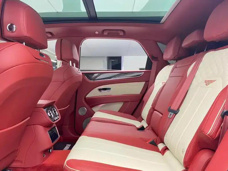 Bentayga 2022 4.0T Automatic AWD 5-seater Parallel Import — миниатюра 10