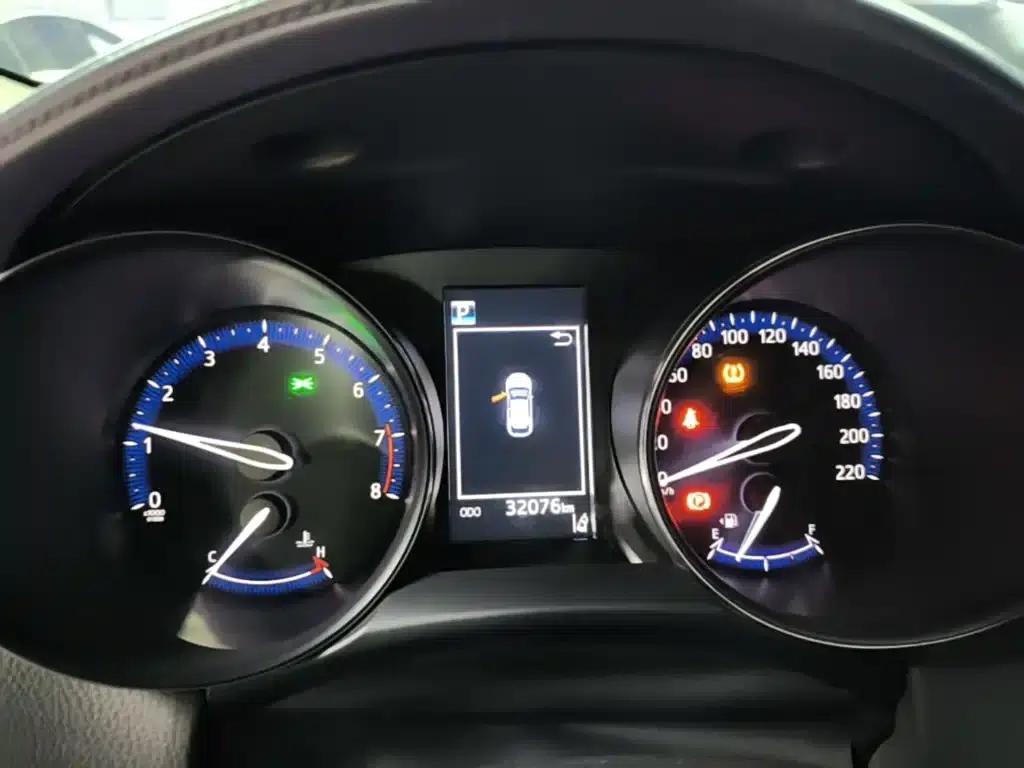 Toyota C-HR 2020 2.0L Leading Edition — миниатюра 12