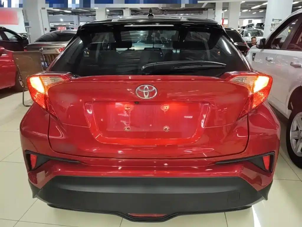 Toyota C-HR 2020 2.0L Leading Edition — миниатюра 6