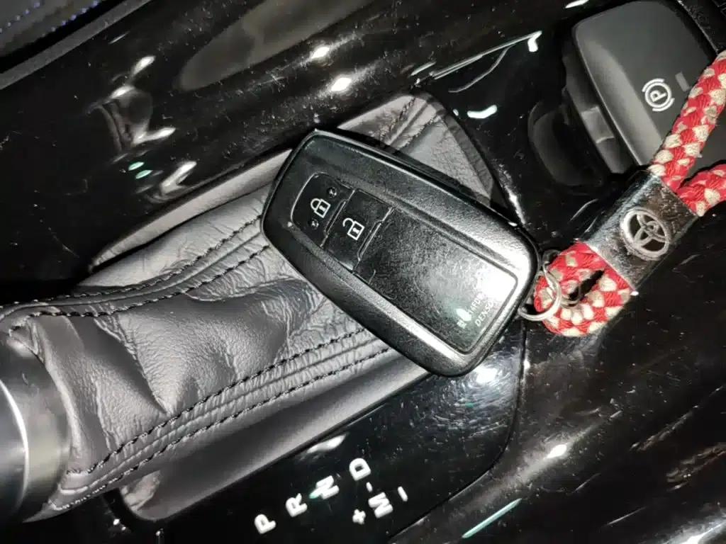 Toyota C-HR 2020 2.0L Leading Edition — миниатюра 9