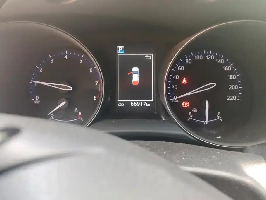 2018 Toyota IZOA 2.0L Elegance Edition (National V Emission Standard) — миниатюра 14