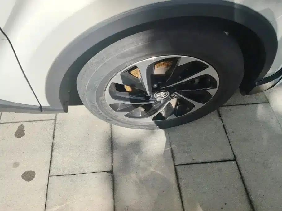 2018 Toyota IZOA 2.0L Elegance Edition (National V Emission Standard) — миниатюра 6