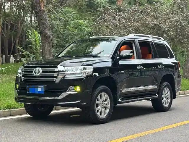 2016 Land Cruiser (Imported) 4.0L Automatic