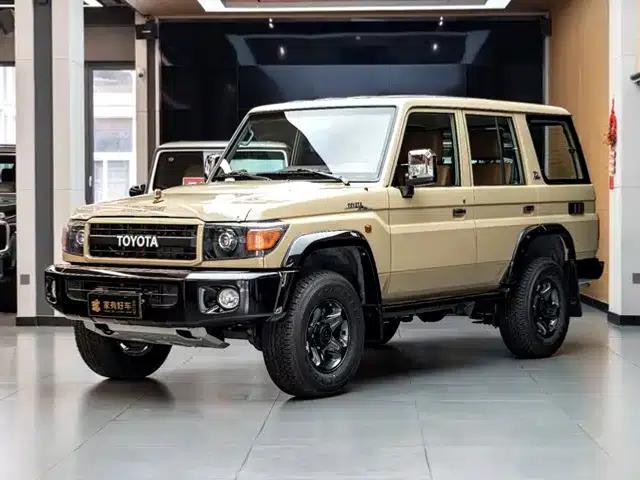 Land Cruiser (Imported) LC76 2023 Model 4.0L Manual