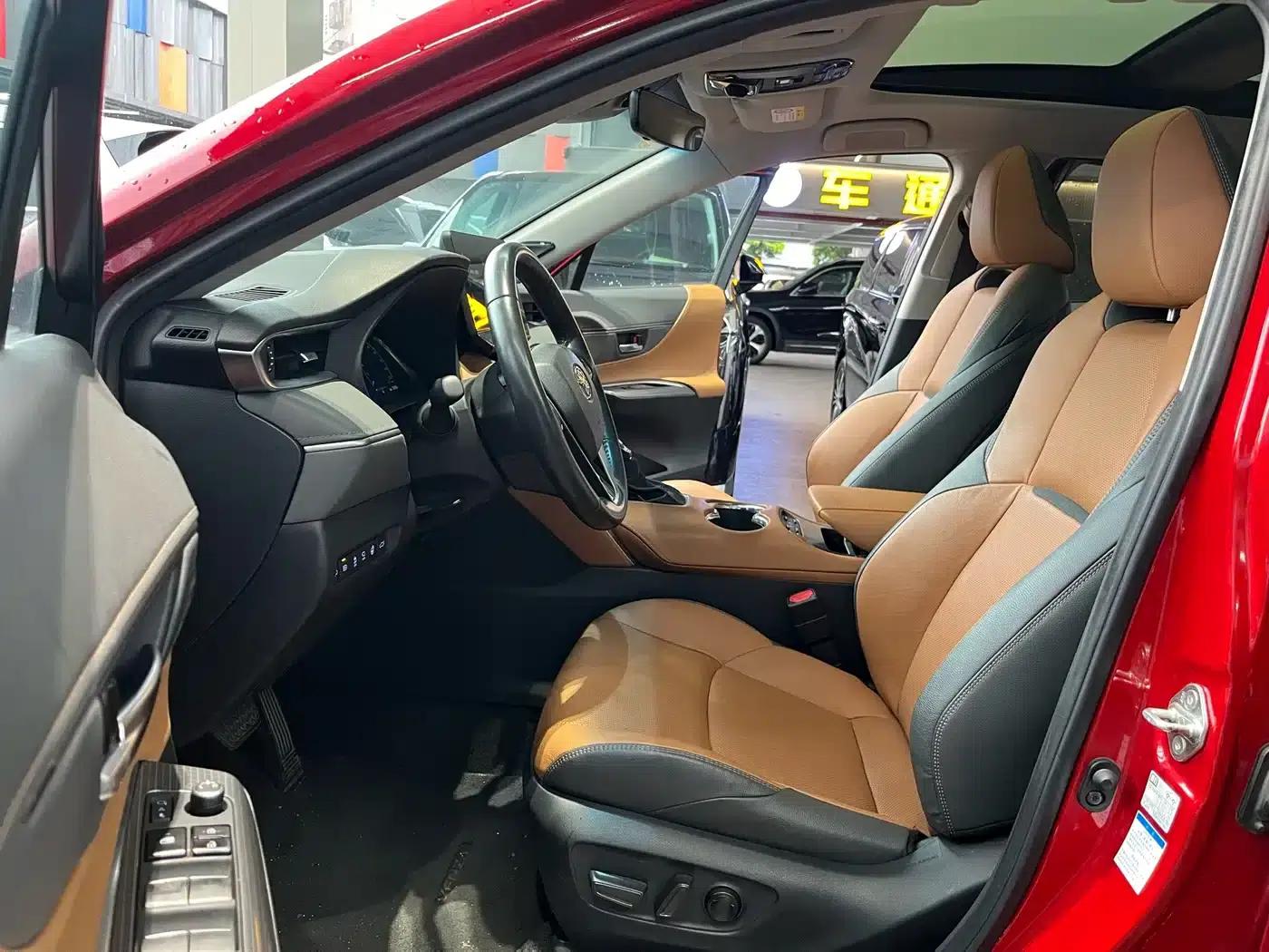 Venza 2022 2.0L CVT 4WD Supreme Edition — миниатюра 8
