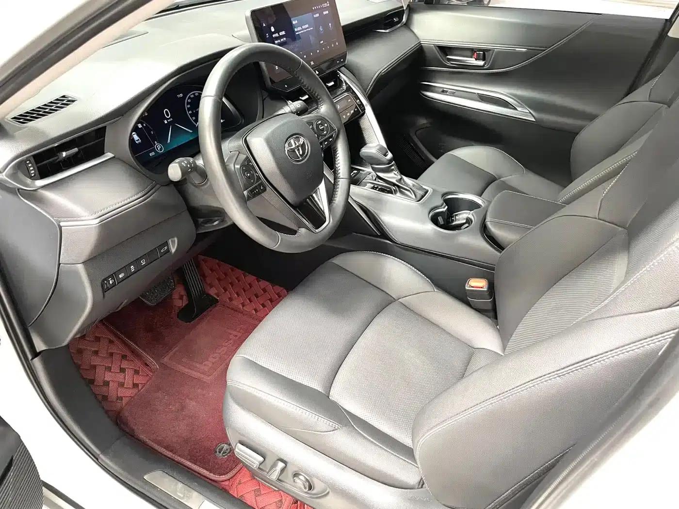 Venza 2023 2.0L CVT 2WD Tech Edition — миниатюра 8