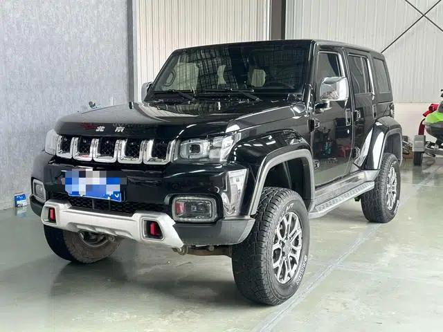 Beijing BJ40 2020 2.0T Automatic 4WD City Hunter Edition (Hero Model)