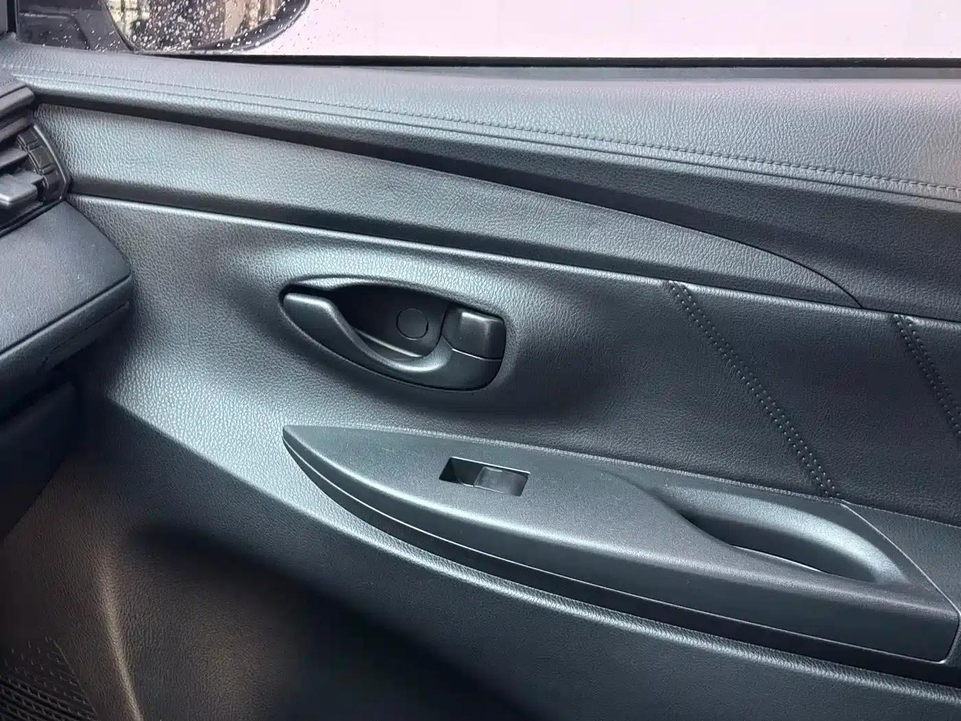 Vios FS 2021 1.5L CVT Sport Edition — миниатюра 8
