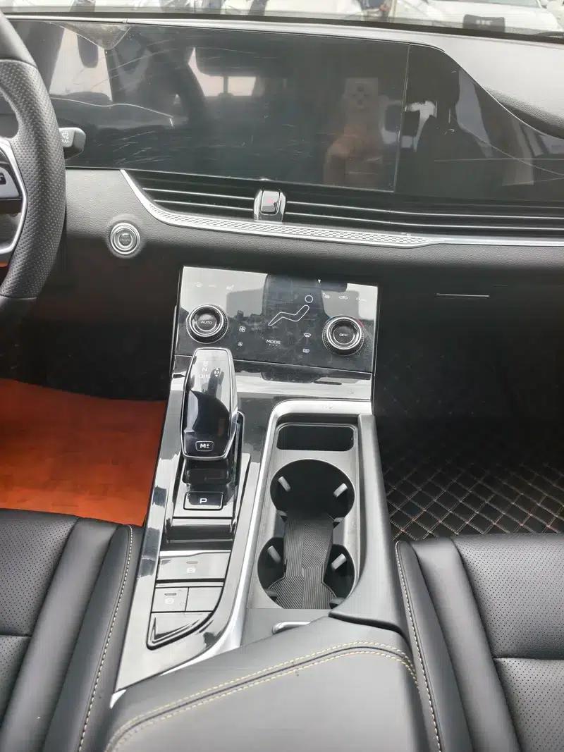 Bestune B70 2022 Model, Third Generation, 1.5T Automatic Premium Edition — миниатюра 10
