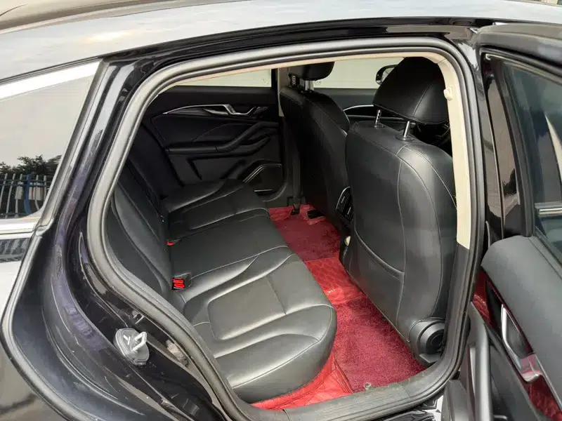 Bestune B70 2022 Model, Third Generation, 2.0T Automatic Premium Edition — миниатюра 17