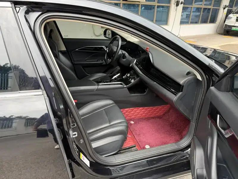 Bestune B70 2022 Model, Third Generation, 2.0T Automatic Premium Edition — миниатюра 18