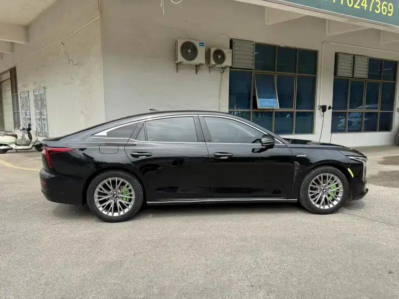 Bestune B70 2022 Model, Third Generation, 2.0T Automatic Premium Edition — миниатюра 8