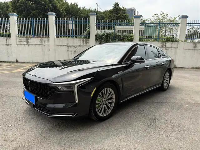 Bestune B70 2022 Model, Third Generation, 2.0T Automatic Premium Edition