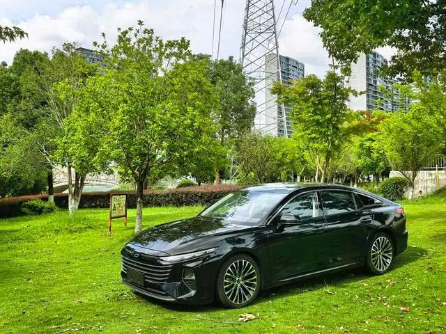 Bestune B70 2024 Dragon Edition 1.5T Leading Model