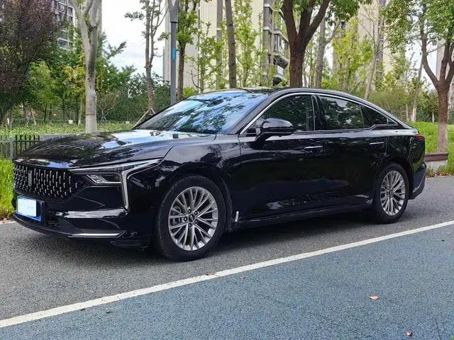 Bestune B70 2023 Model, Third Generation, 1.5T Automatic Enjoyment Edition