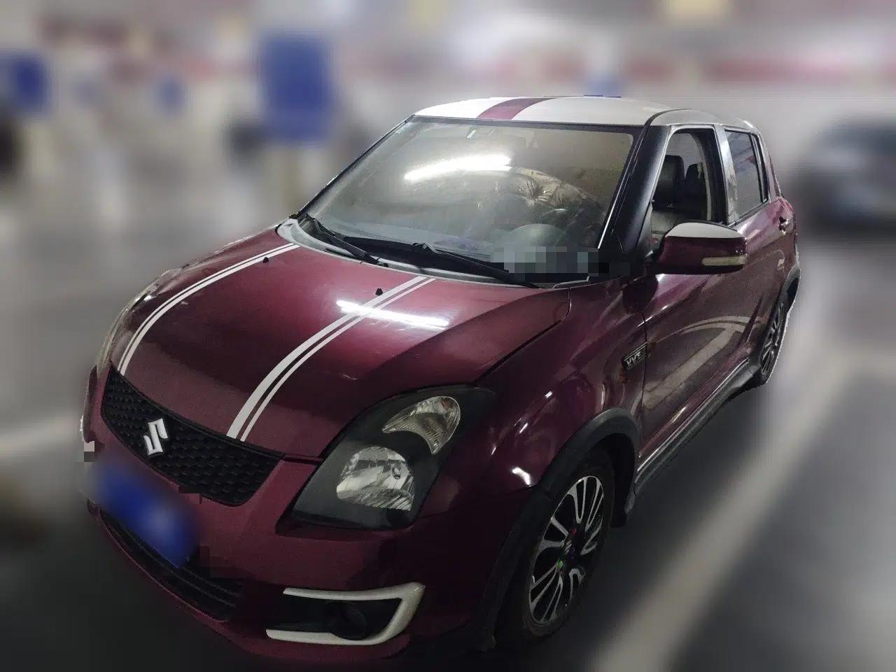 Suzuki Swift 2013 1.5L Automatic 20th Anniversary Limited Edition — миниатюра 1