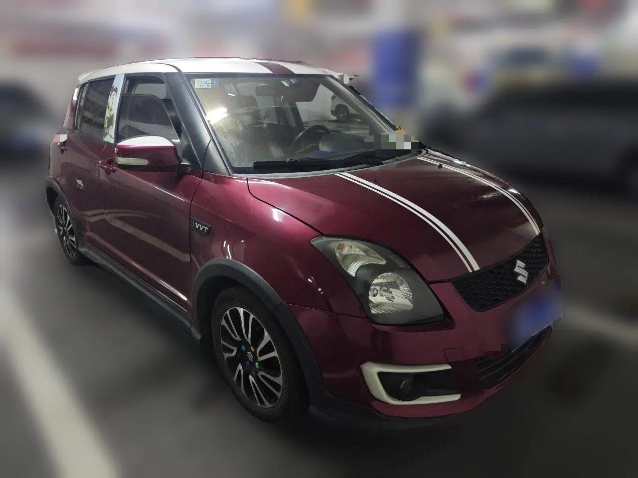 Suzuki Swift 2013 1.5L Automatic 20th Anniversary Limited Edition — миниатюра 3
