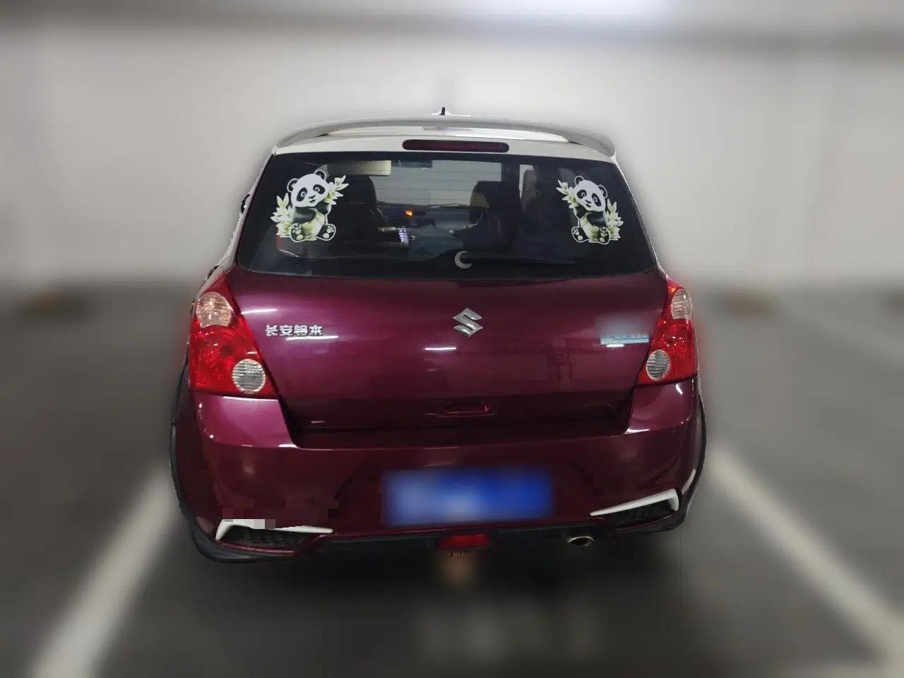 Suzuki Swift 2013 1.5L Automatic 20th Anniversary Limited Edition — миниатюра 5