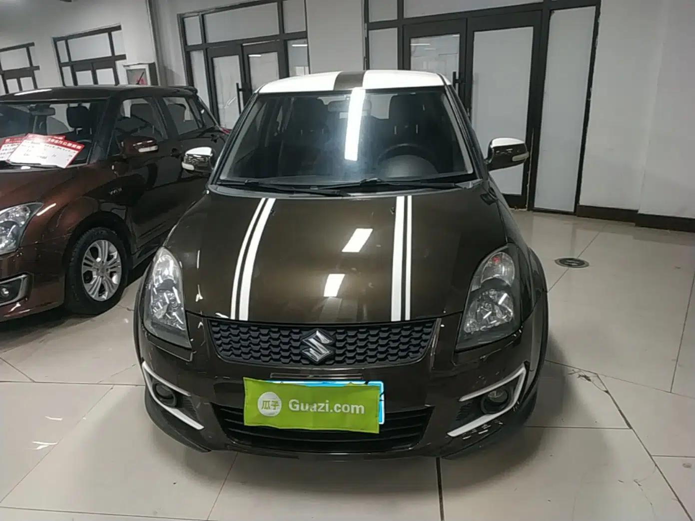 Suzuki Swift 2013 1.5L Automatic 20th Anniversary Limited Edition — миниатюра 2