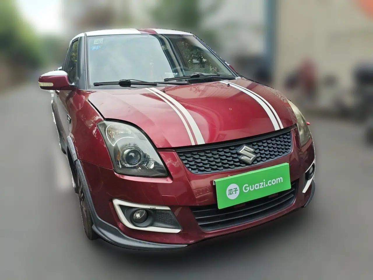 Suzuki Swift 2013 1.5L Automatic 20th Anniversary Limited Edition — миниатюра 3