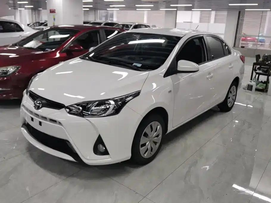 YARiS L 2017 1.5E CVT Dynamic Edition — миниатюра 1