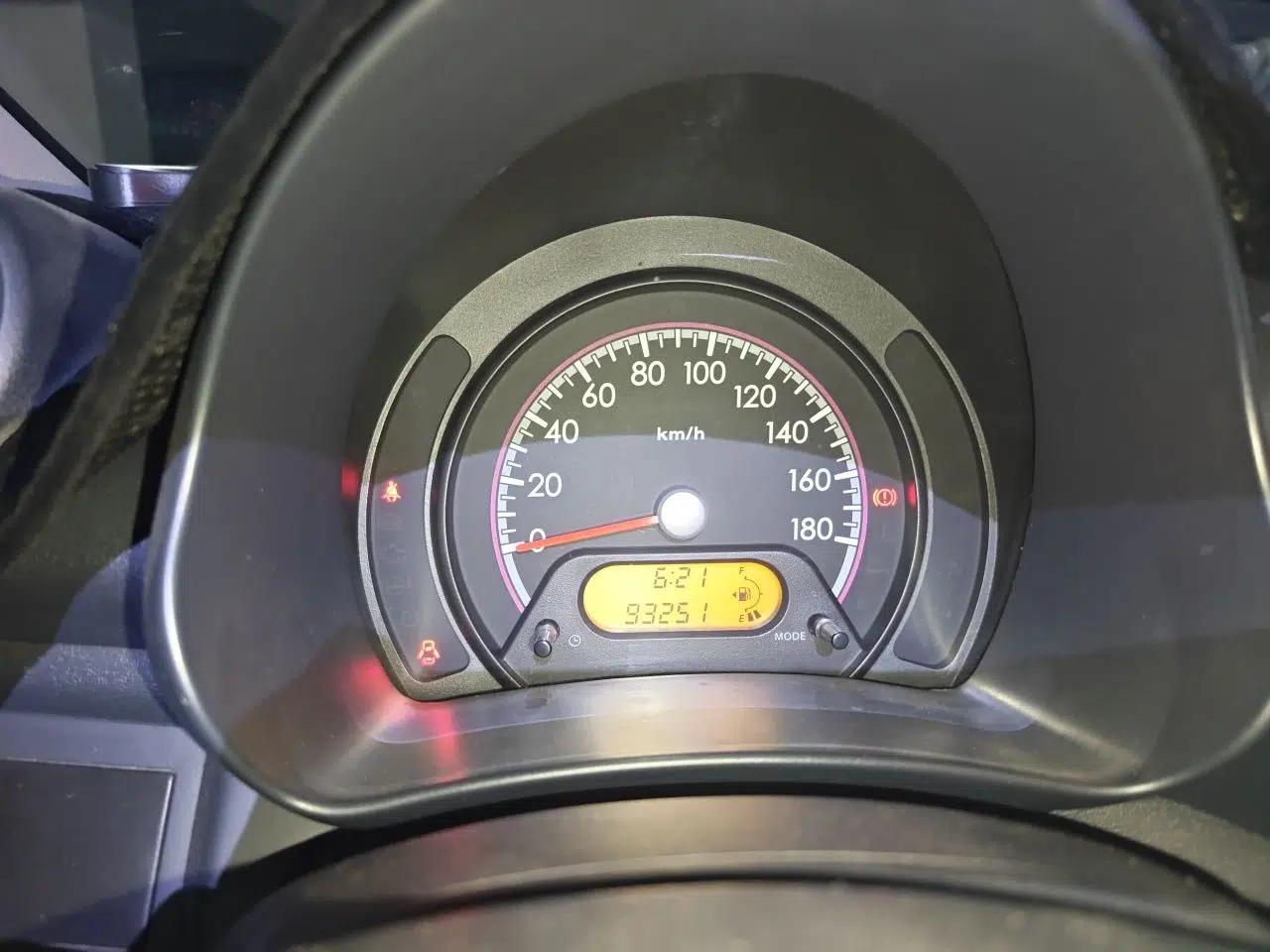 Suzuki Alto 2013 Revised Version 1.0L Manual Comfort Edition — миниатюра 11