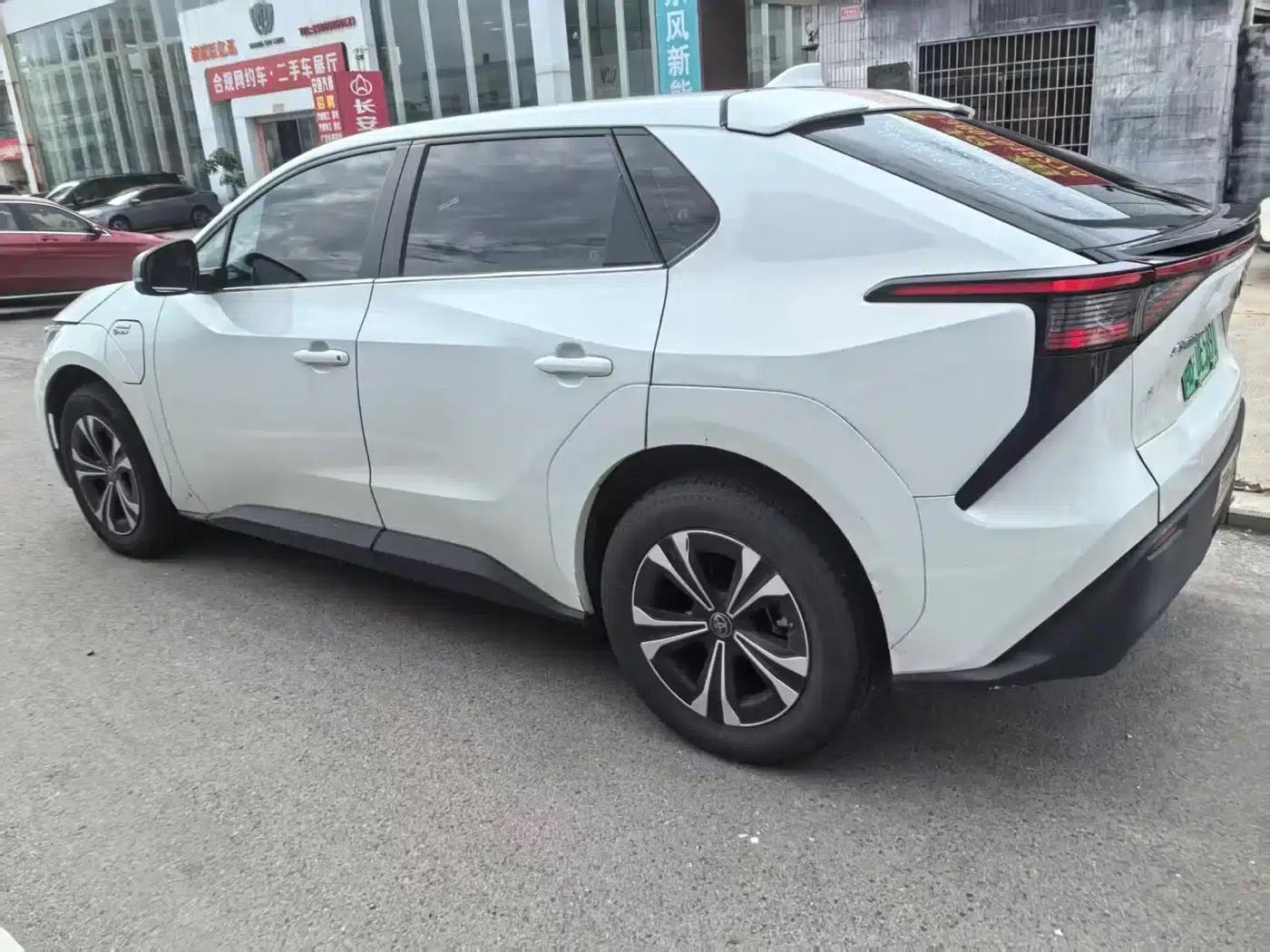 Platinum 4X 2024 Model 615 AIR Edition — миниатюра 2