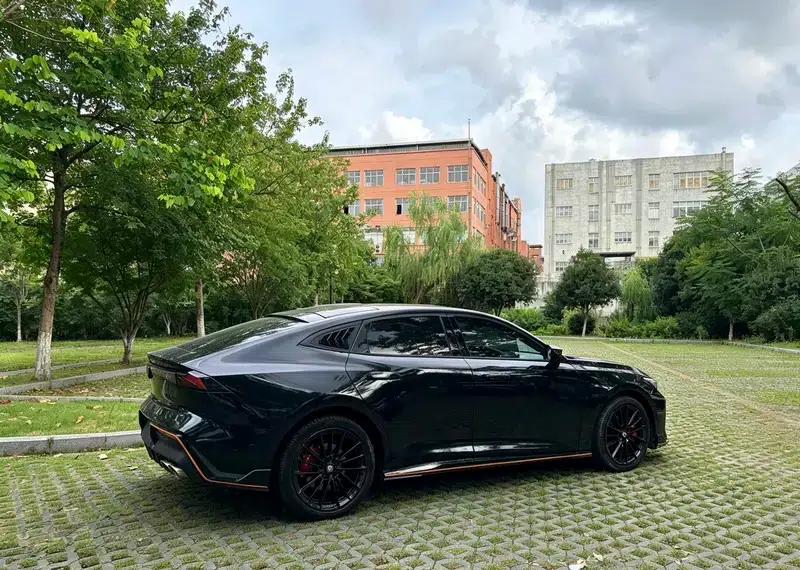 Changan UNI-V 2022 2.0T Leading Speed Edition — миниатюра 6