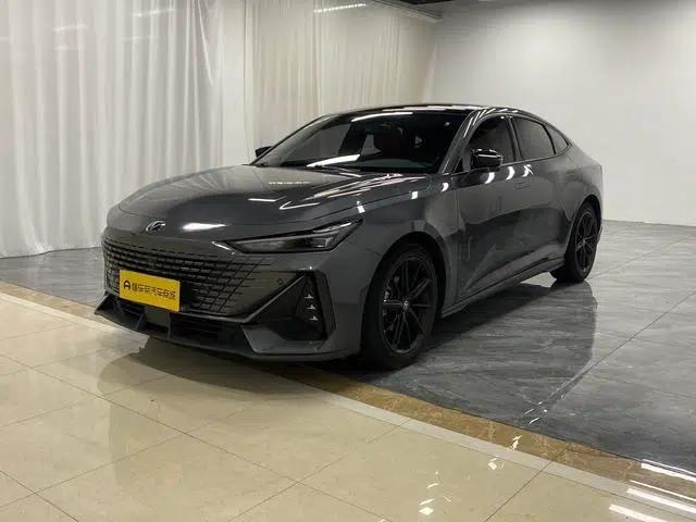 Changan UNI-V 2022 1.5T Premium Edition