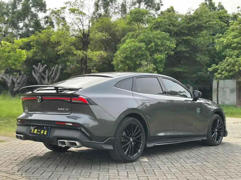 Changan UNI-V 2024 1.5T Premium Sport — миниатюра 6