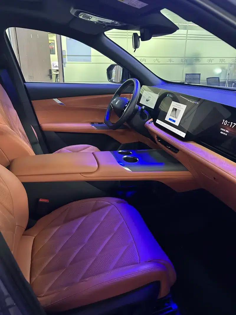Changan CS75 PLUS 2025 Fourth Generation 1.5T New Blue Whale Smart Premium Edition — миниатюра 8