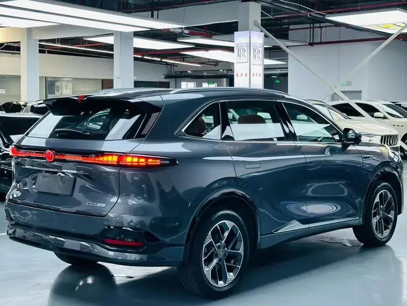 Changan CS75 PLUS 2025 Fourth Generation 1.5T New Blue Whale Smart Premium Edition — миниатюра 6