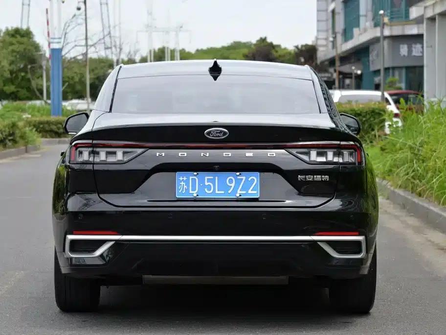 2023 Ford Mondeo EcoBoost 180 Comfortline — миниатюра 3