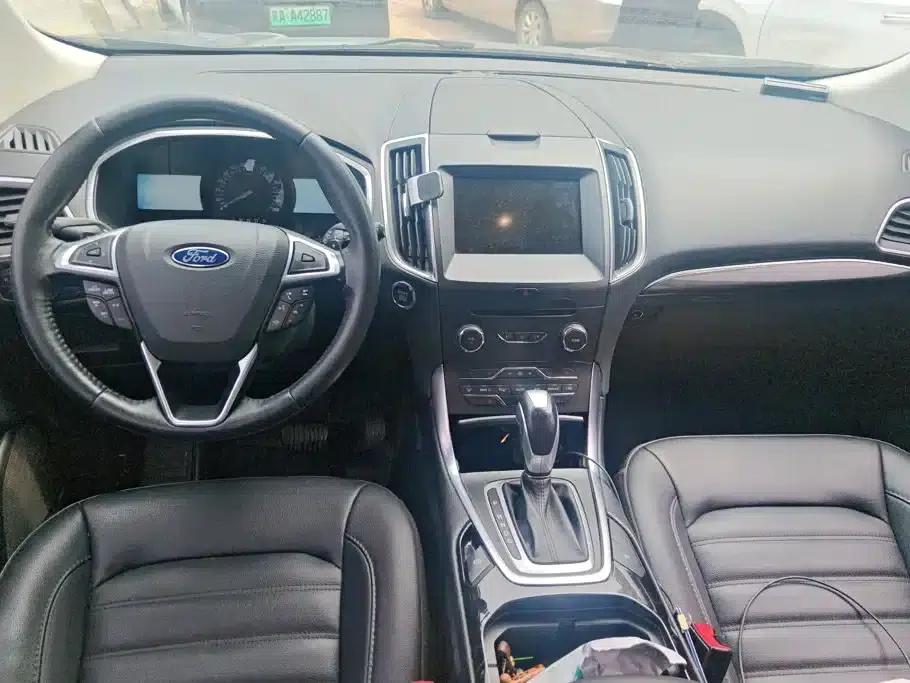 Edge 2018 EcoBoost 245 2WD Luxury 7-seater (National V Emission Standard) — миниатюра 12