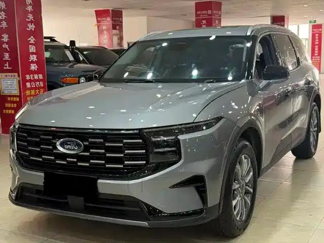 2025 Ford Edge L 2.0T EcoBoost AWD 7-Seat Fashion Edition